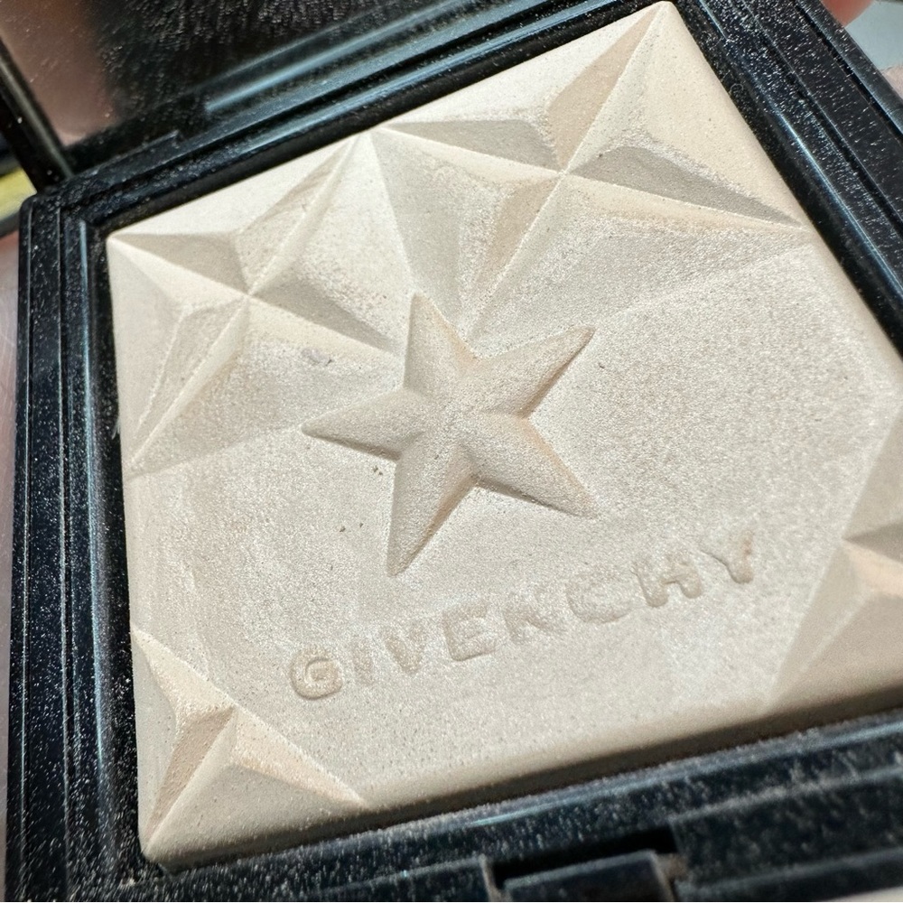Givenchy Moonlight Saison Highlighter Illuminator Limited Edition